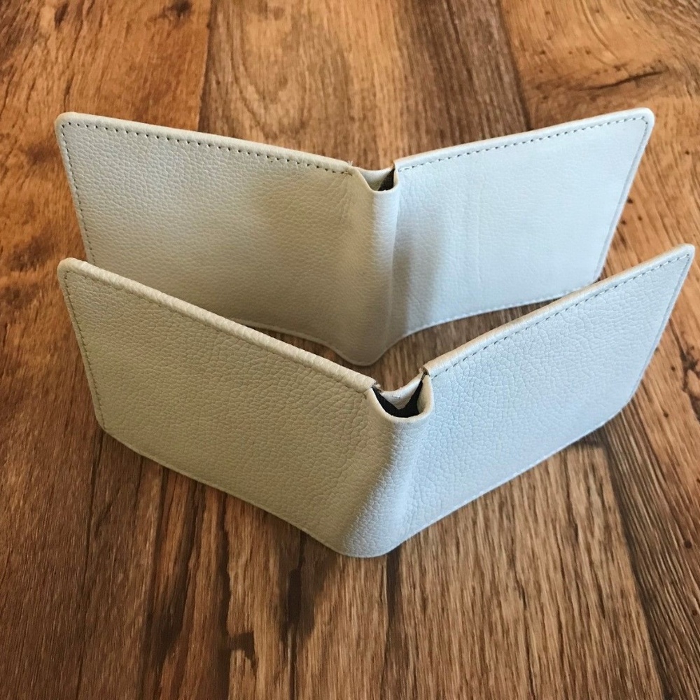 Lot 2 Men's White Wallet Supreme Genuine Leather - Picture 6 of 6